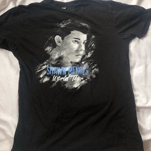 Shawn Mendes World tour tee shirt